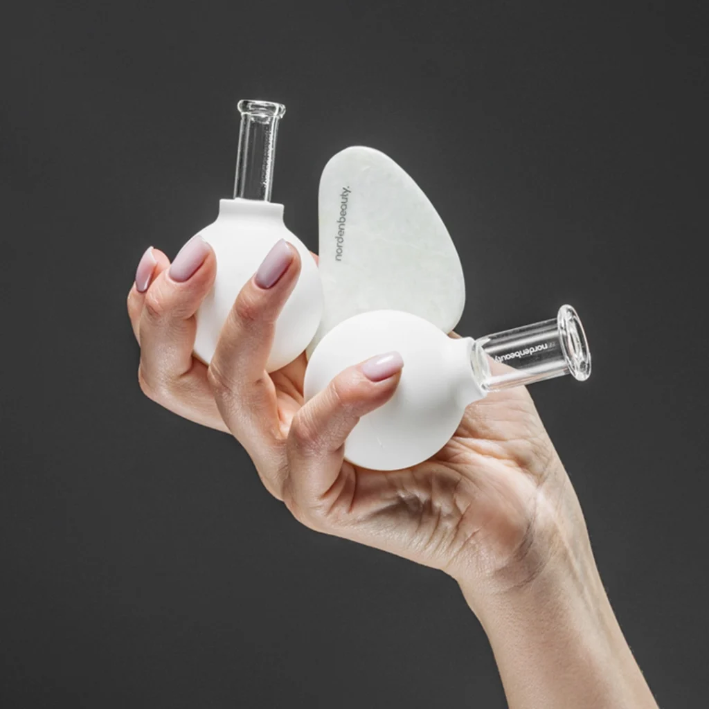 Näokupud Gua Sha kiviga