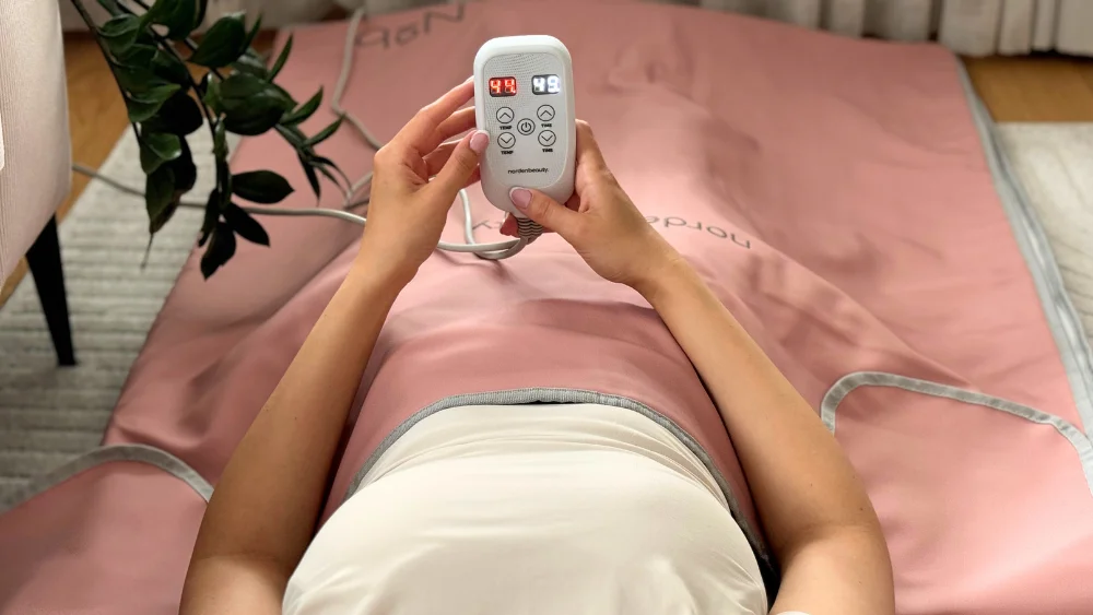 Short infrared sauna blanket pink 6